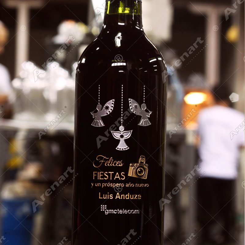 botella-vino-navidad-corporativo-logo-grabado-arenado-vidrio-arenart.jpg